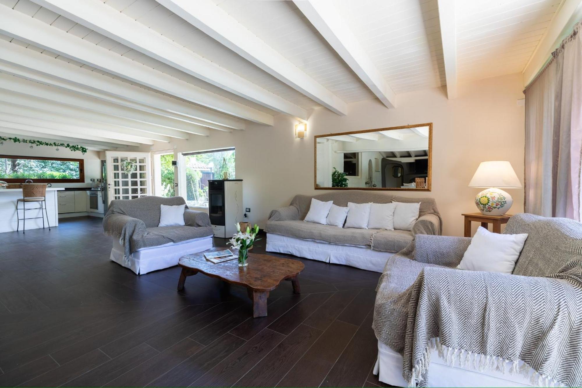 Villa Niloan Olbia Eksteriør bilde